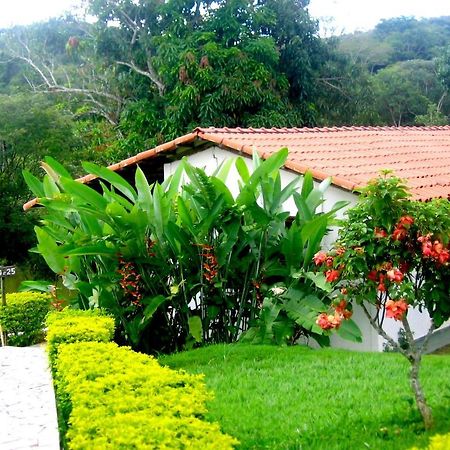 Raizama Fazenda Hotel Alexania Buitenkant foto